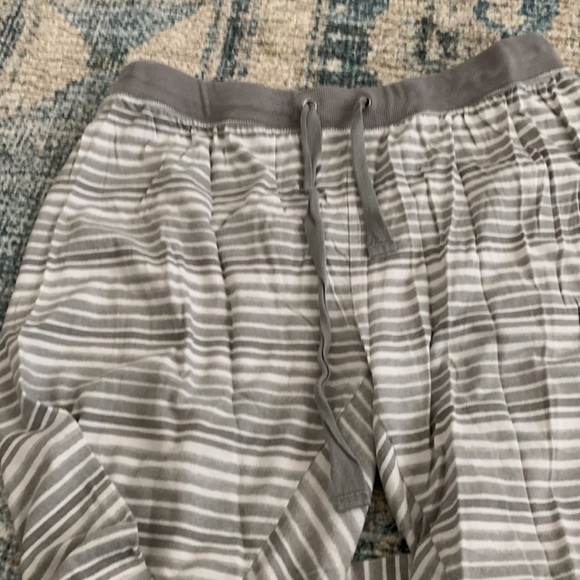 Splendid PJs sets (SET of 4 pjs) - Picture 13 of 15